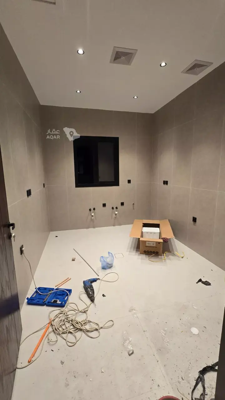 4 bedroom apartment in Al Zahra, Jeddah 8