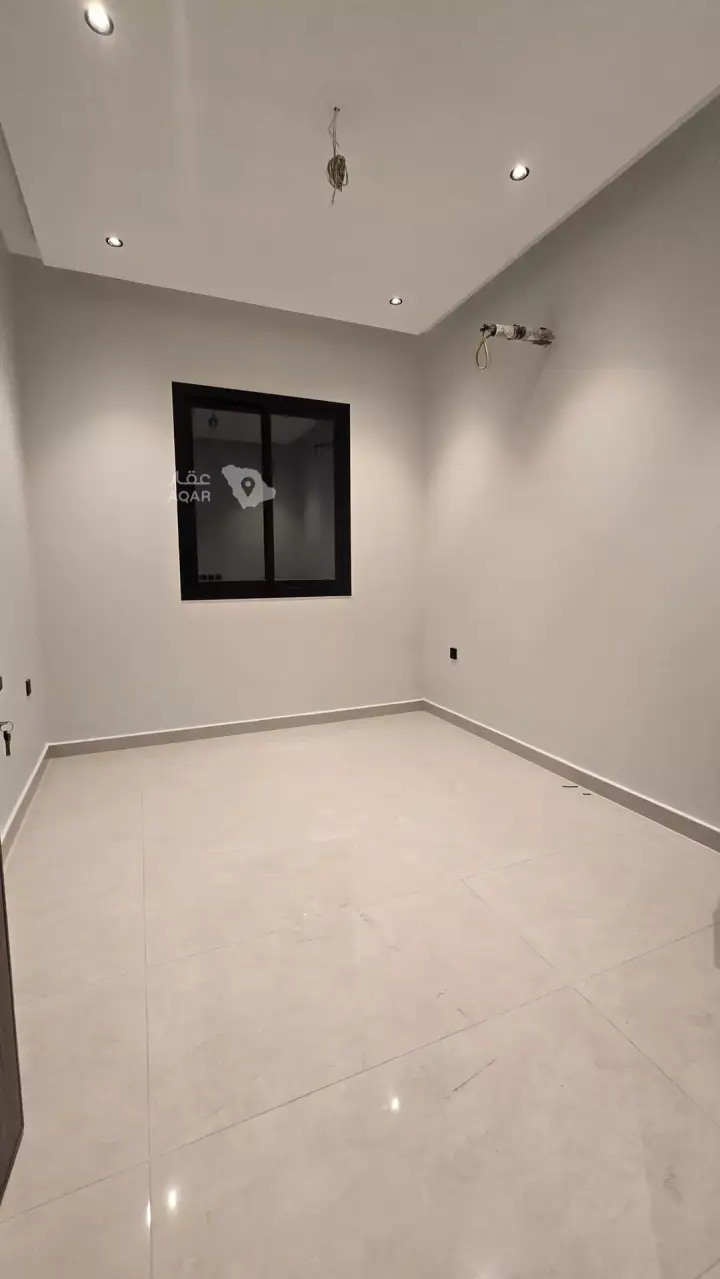 4 bedroom apartment in Al Zahra, Jeddah 5