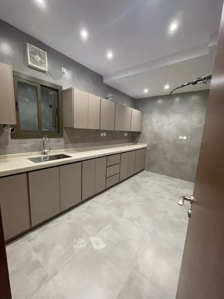 2 bedroom apartment in Taibah, Jeddah 3