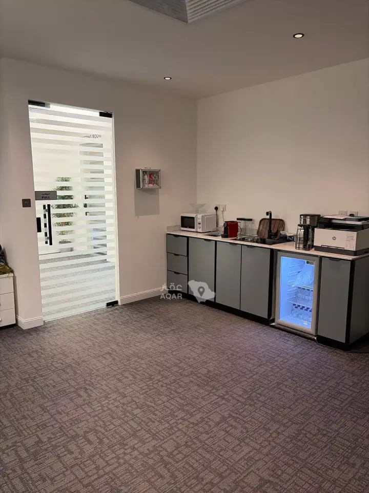 1 bedroom office in Al Wadi, Riyadh 7