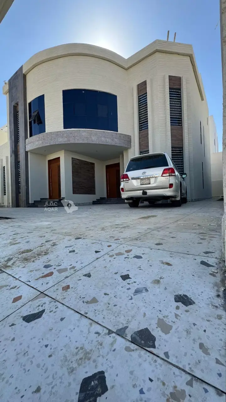 4 bedroom villa in Al Wahah, Khamis Mushait 3