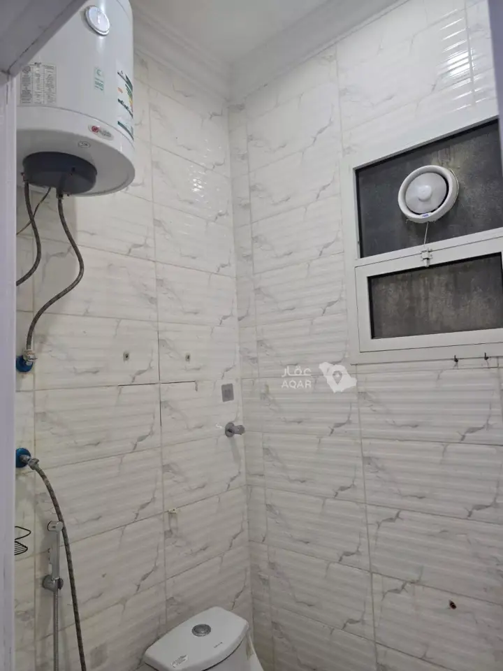 3 bedroom apartment in Okaz, Riyadh 4