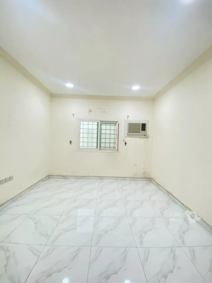 1 bedroom apartment in Al Nuzhah, Riyadh 4