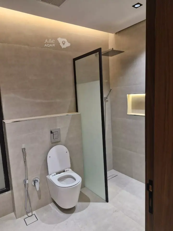 3 bedroom apartment in Al Falah, Riyadh 4