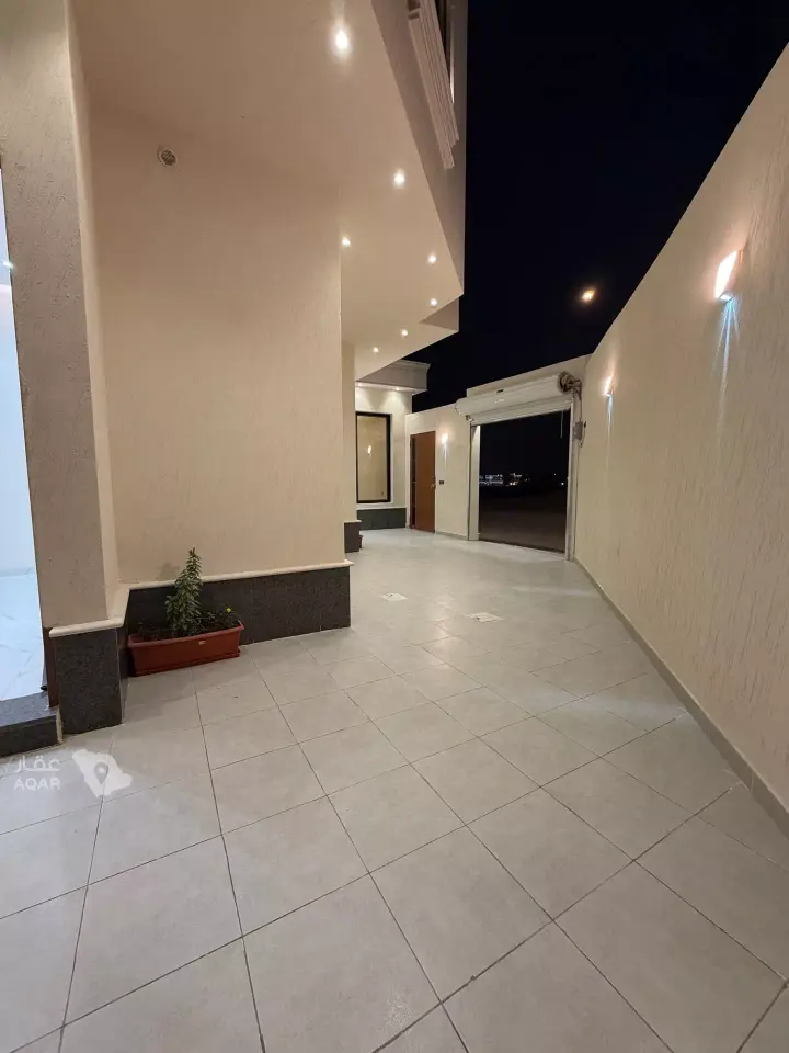 3 bedroom villa in Al Janadriyah, Riyadh 9