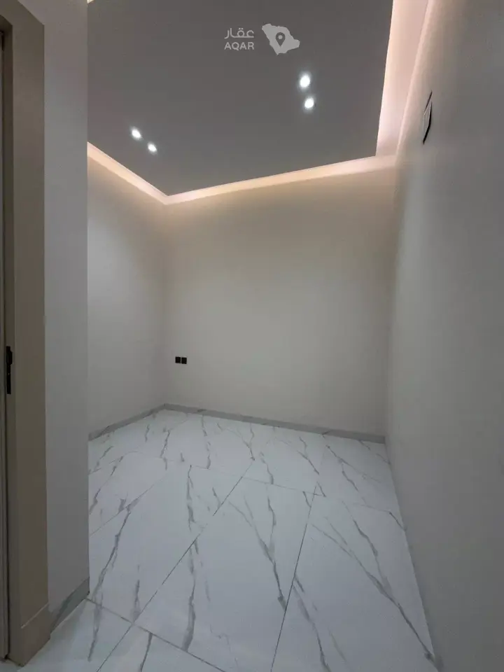 3 bedroom villa in Al Janadriyah, Riyadh 21