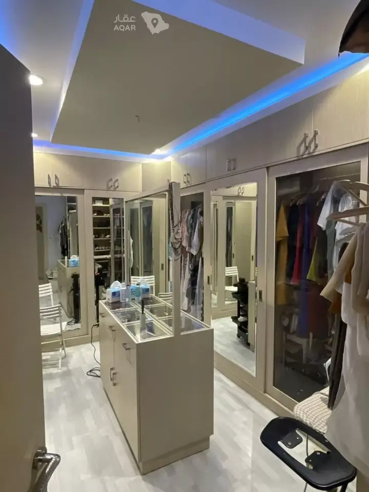 4 bedroom apartment in Laban, Riyadh 5