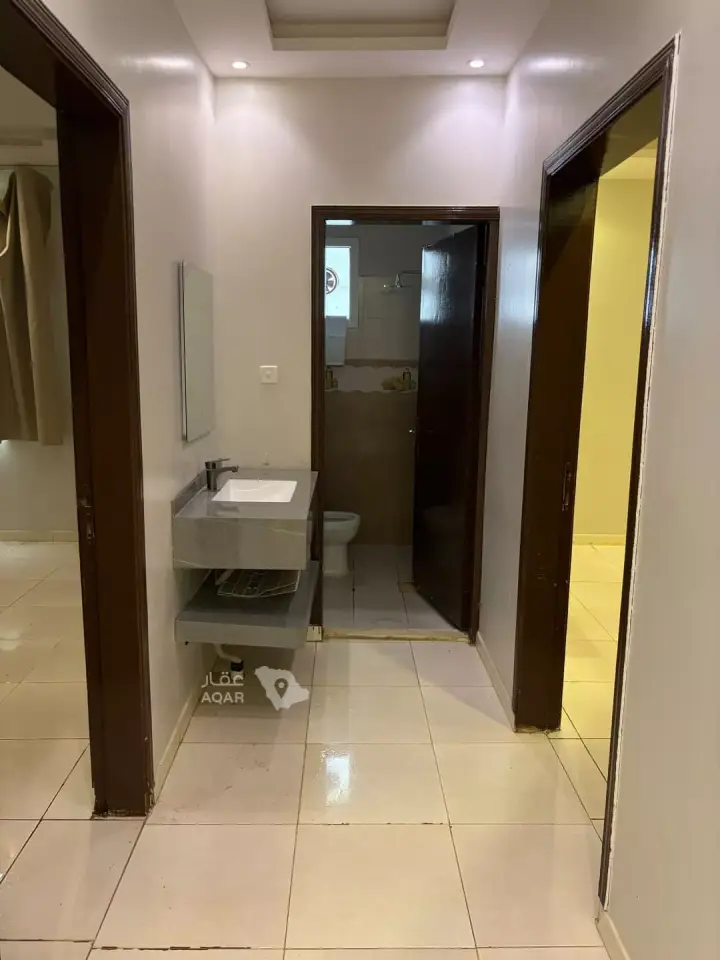 4 bedroom apartment in Al Munsiyah, Riyadh 4