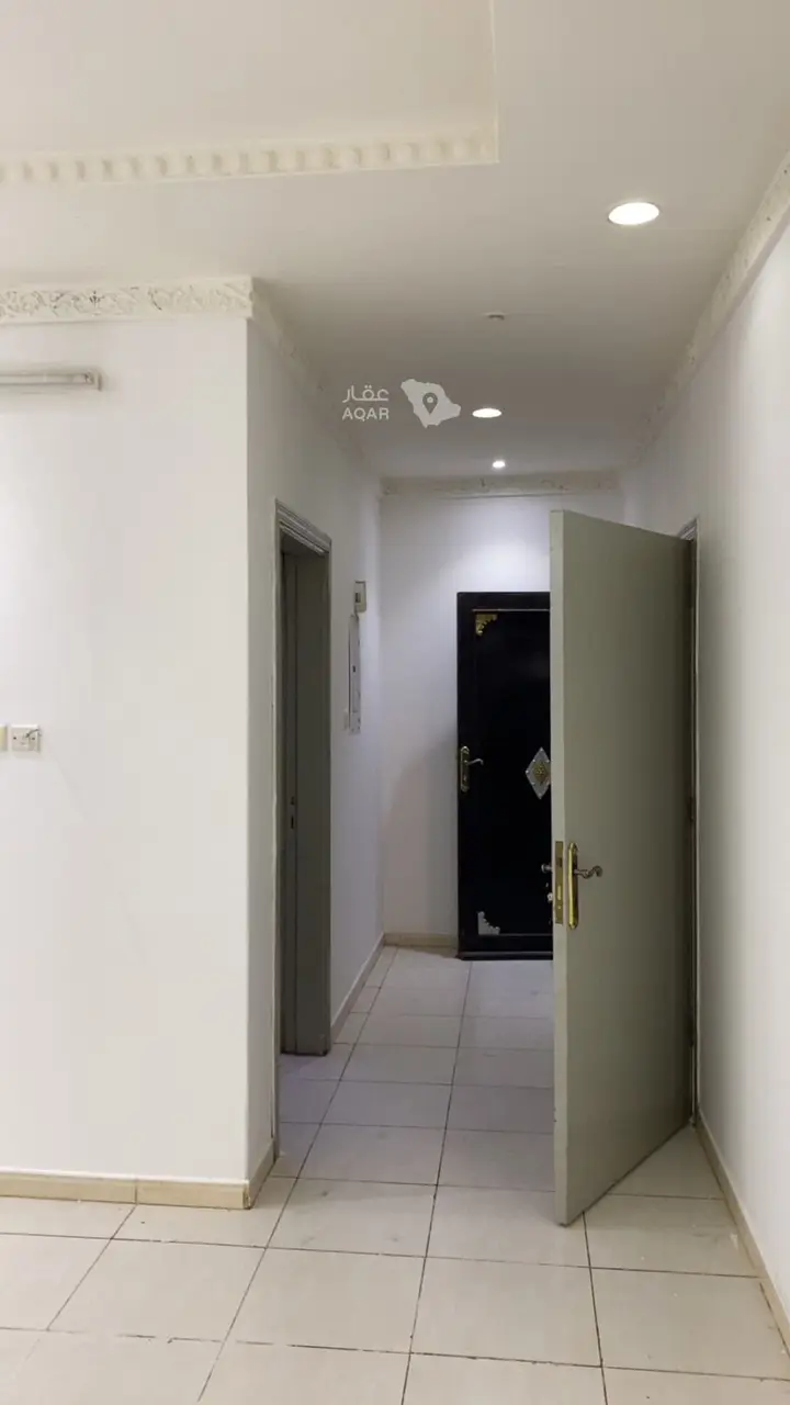 3 bedroom apartment in Al Janadriyah, Riyadh 6