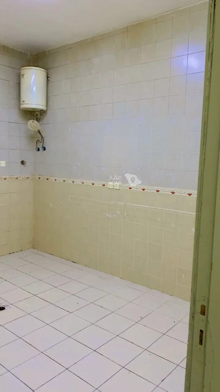 3 bedroom apartment in Al Janadriyah, Riyadh 8