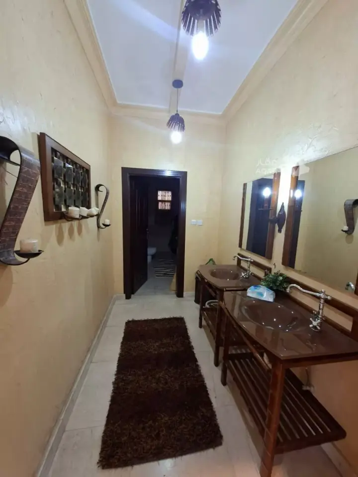 5 bedroom villa in Al Wadi, Riyadh 12