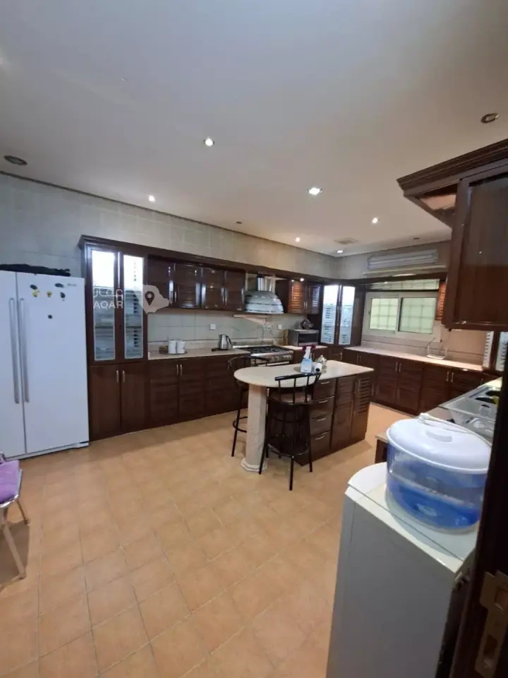 5 bedroom villa in Al Wadi, Riyadh 6