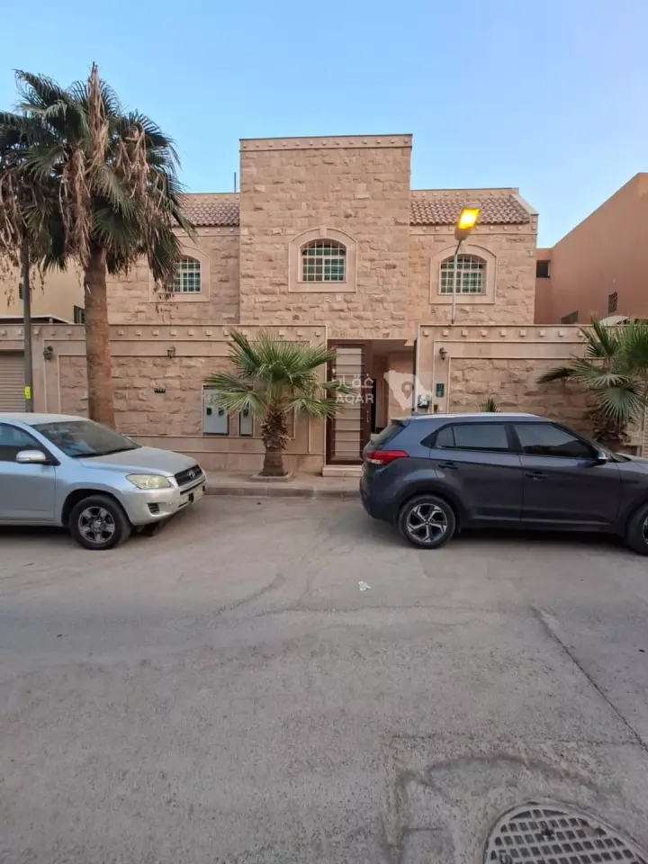 5 bedroom villa in Al Wadi, Riyadh