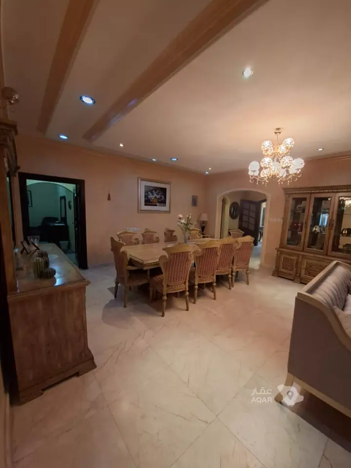 5 bedroom villa in Al Wadi, Riyadh 5