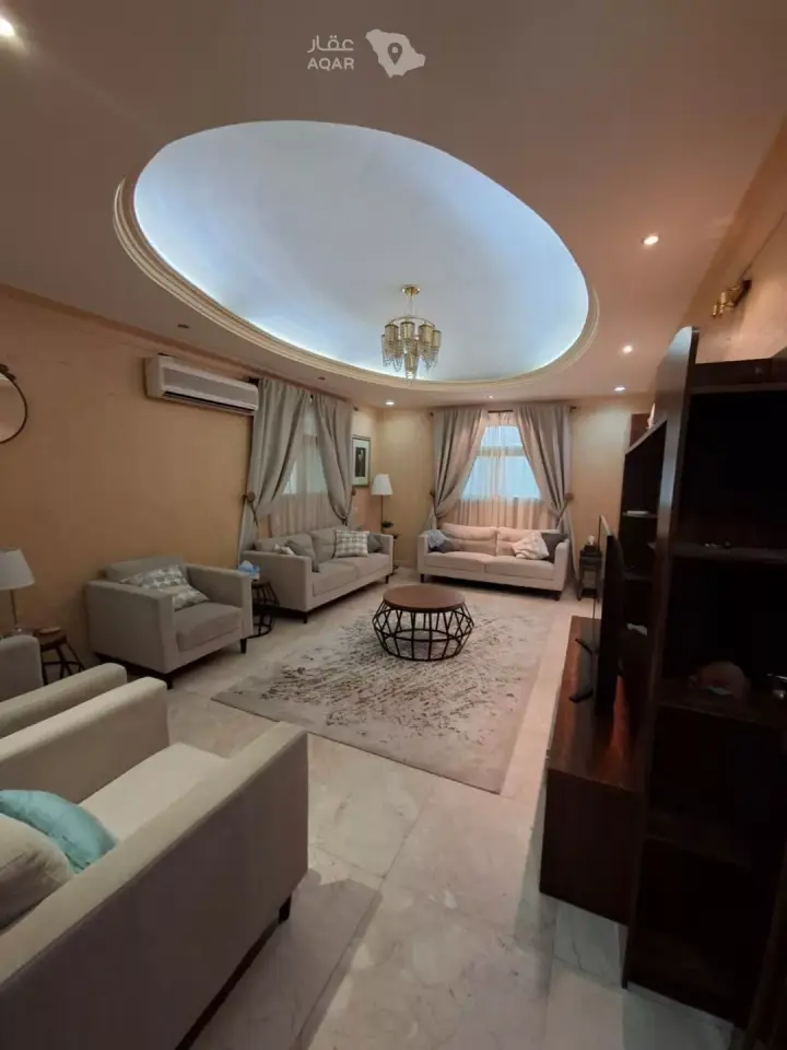 5 bedroom villa in Al Wadi, Riyadh 2
