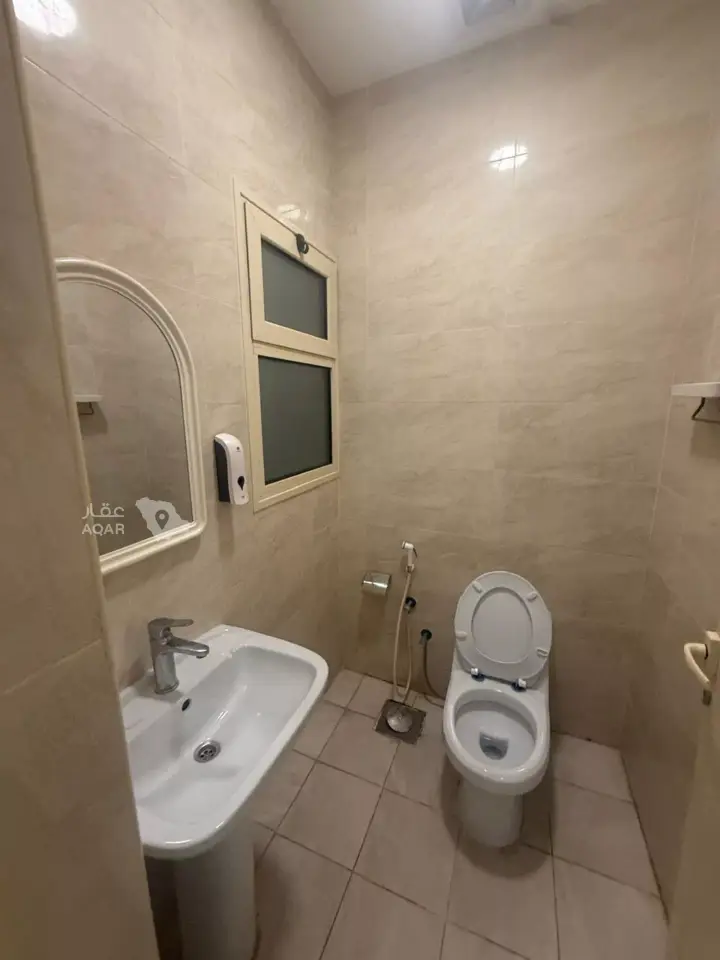 2 bedroom apartment in Al Thuqbah, Eastern Province 6