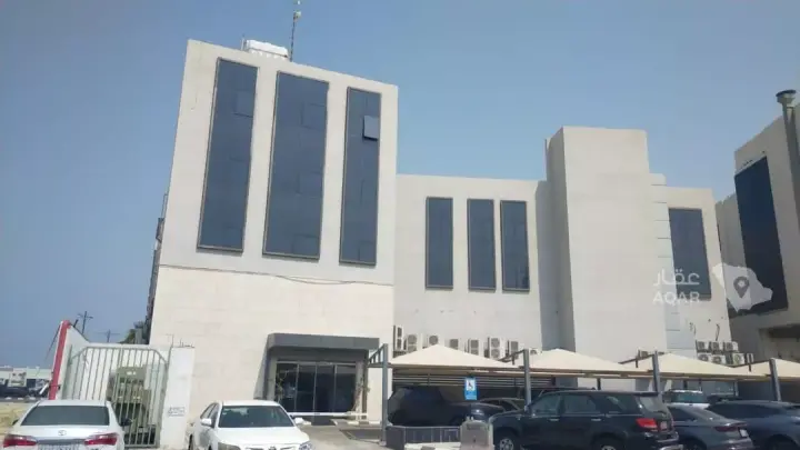 1 bedroom shop in Ash Shati Al Gharbi, Eastern Province 7