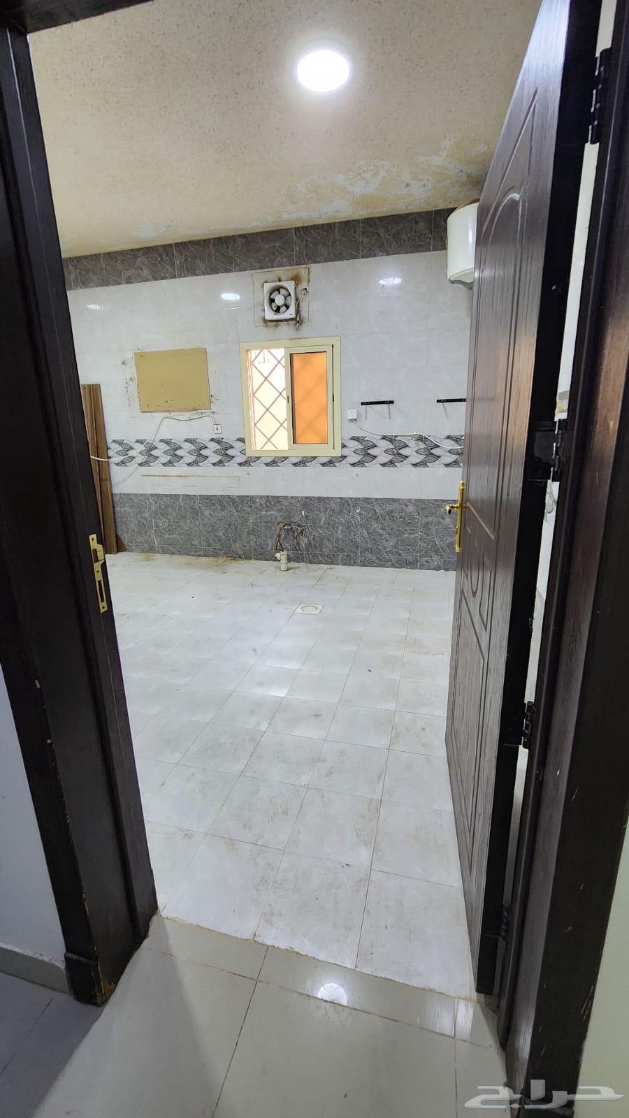 6 bedroom apartment in Al Rimal 2
