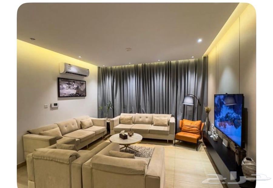 3 bedroom apartment in Al Malqa 8