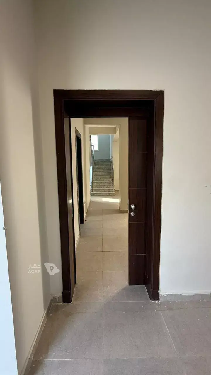 4 bedroom villa in Al Janadriyah, Riyadh 9
