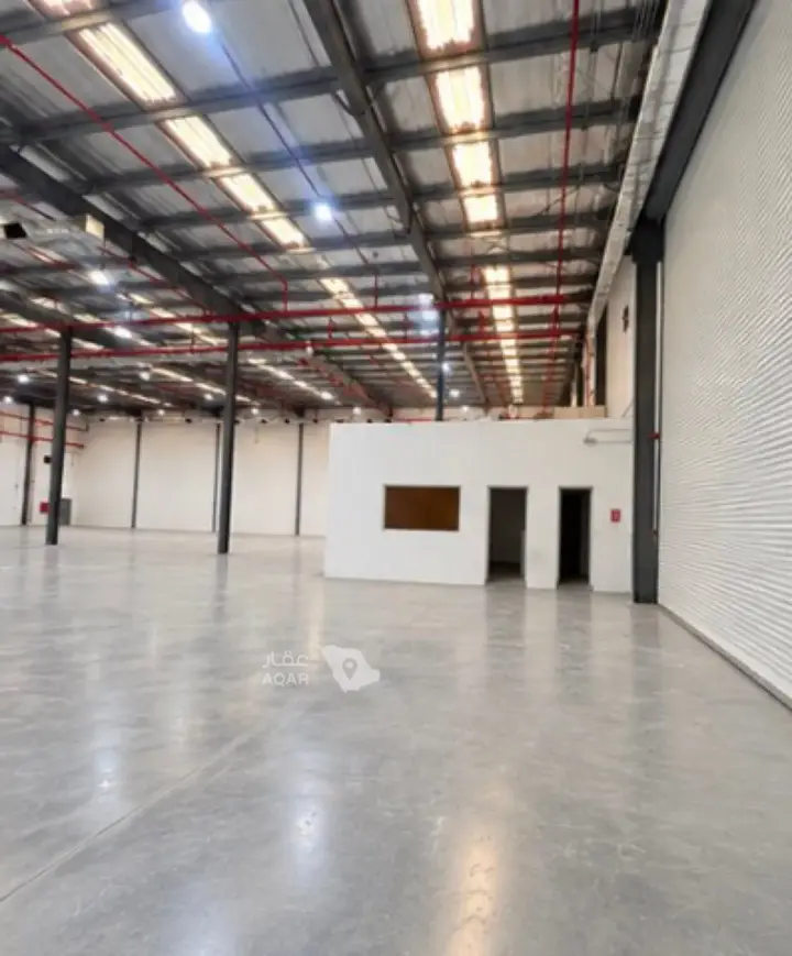 2 bedroom warehouse in Al Bariah, Riyadh 3