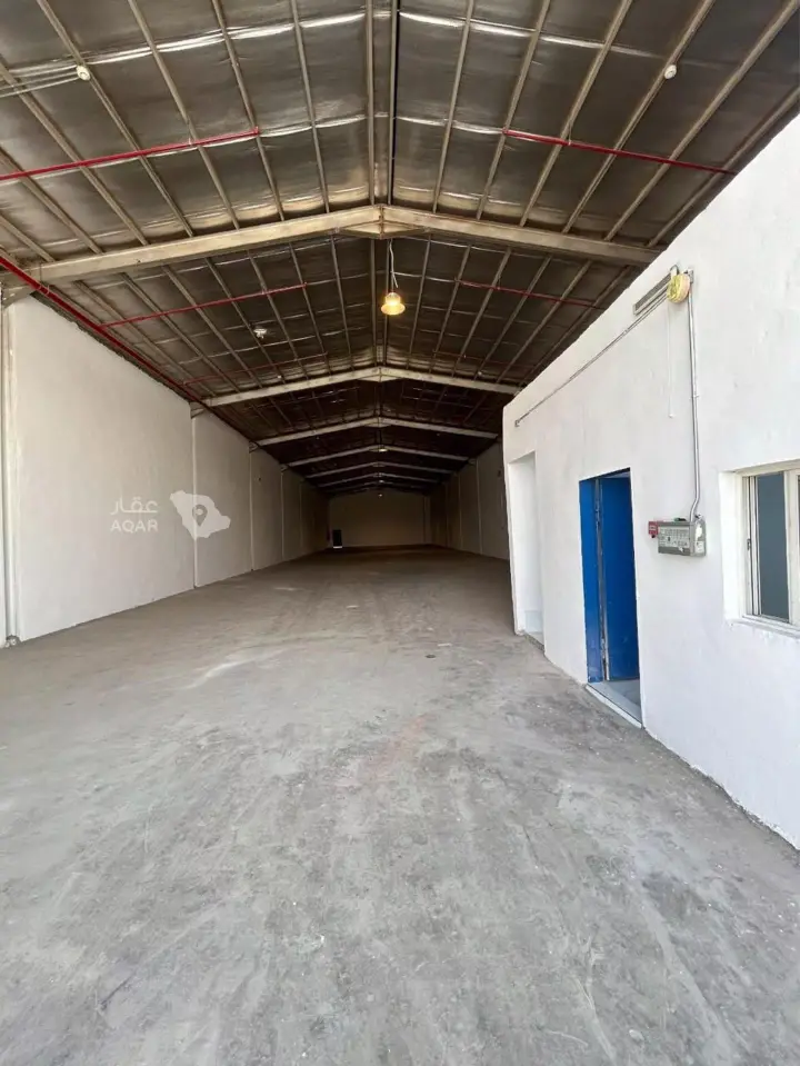 1 bedroom warehouse in Al Sulay, Riyadh 2