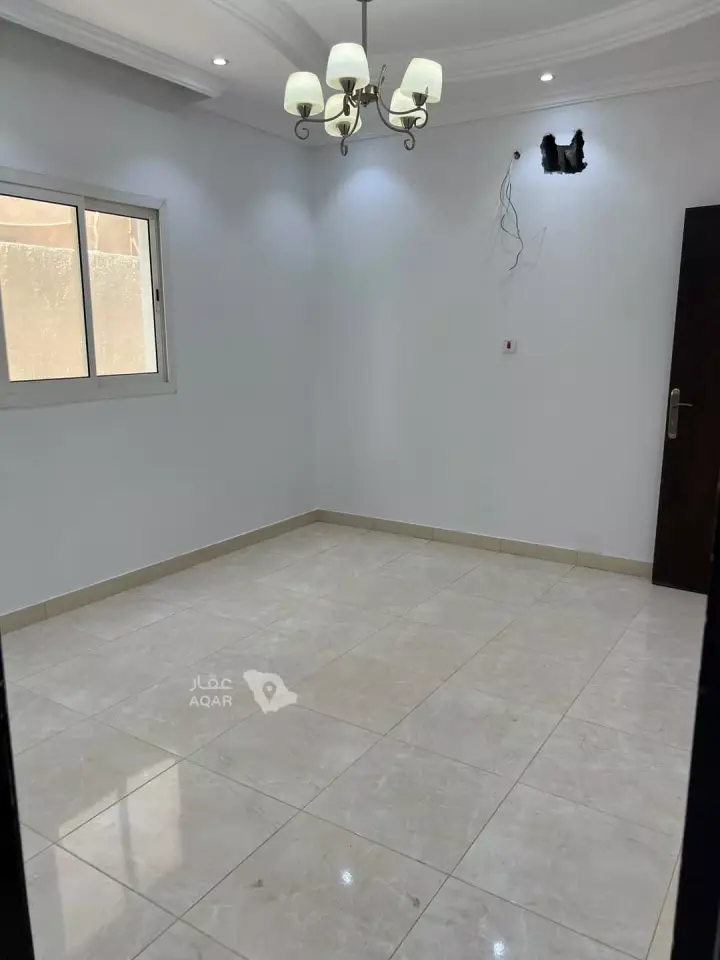 فيلا  في الشراع، الخبر 15