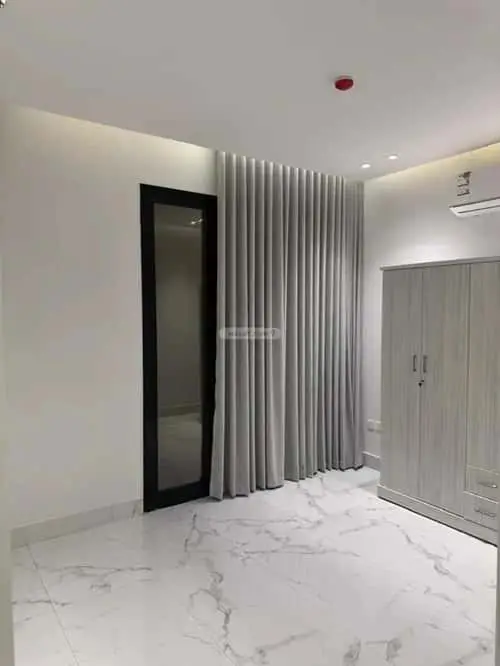 4 bedroom apartment in Al Ghadir, Riyadh 6