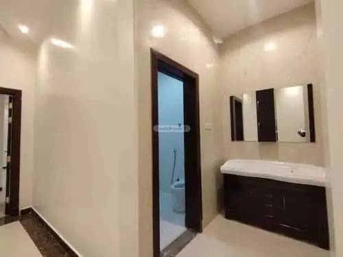 4 bedroom apartment in Dhahrat Laban, Riyadh
