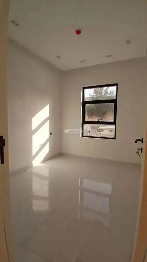 4 bedroom apartment in Al Uraija Al Gharbi, Riyadh 5