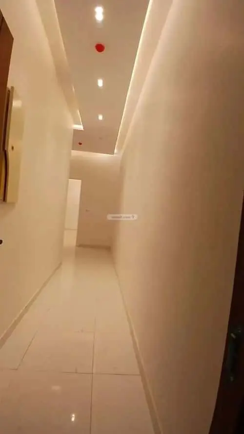 4 bedroom apartment in Al Uraija Al Gharbi, Riyadh 8
