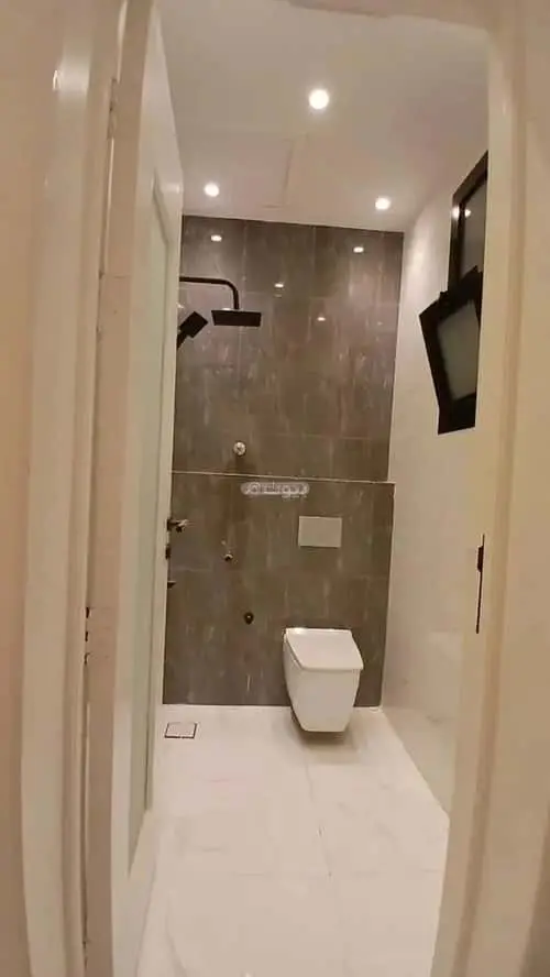 4 bedroom apartment in Al Uraija Al Gharbi, Riyadh 15