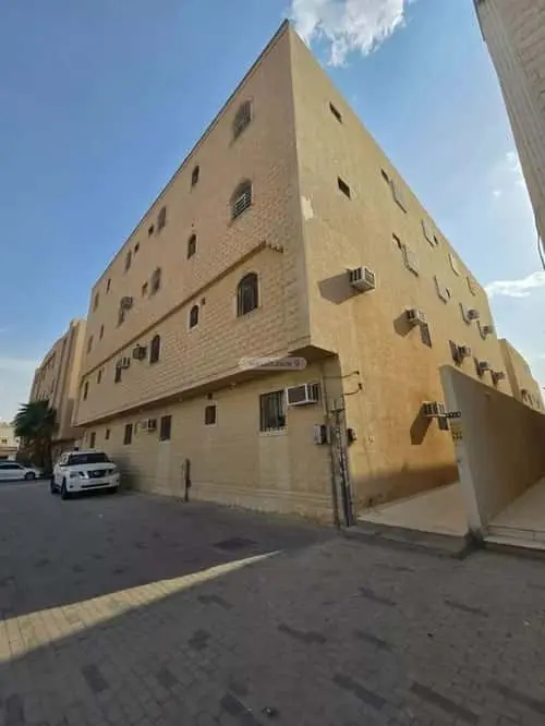 4 bedroom apartment in Al Wadi, Riyadh 8