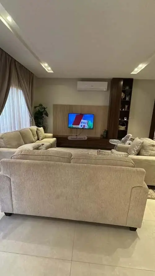 4 bedroom villa in Laban, Riyadh 5