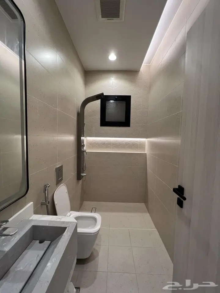 3 bedroom apartment in Al Nuzhah, Jeddah 11