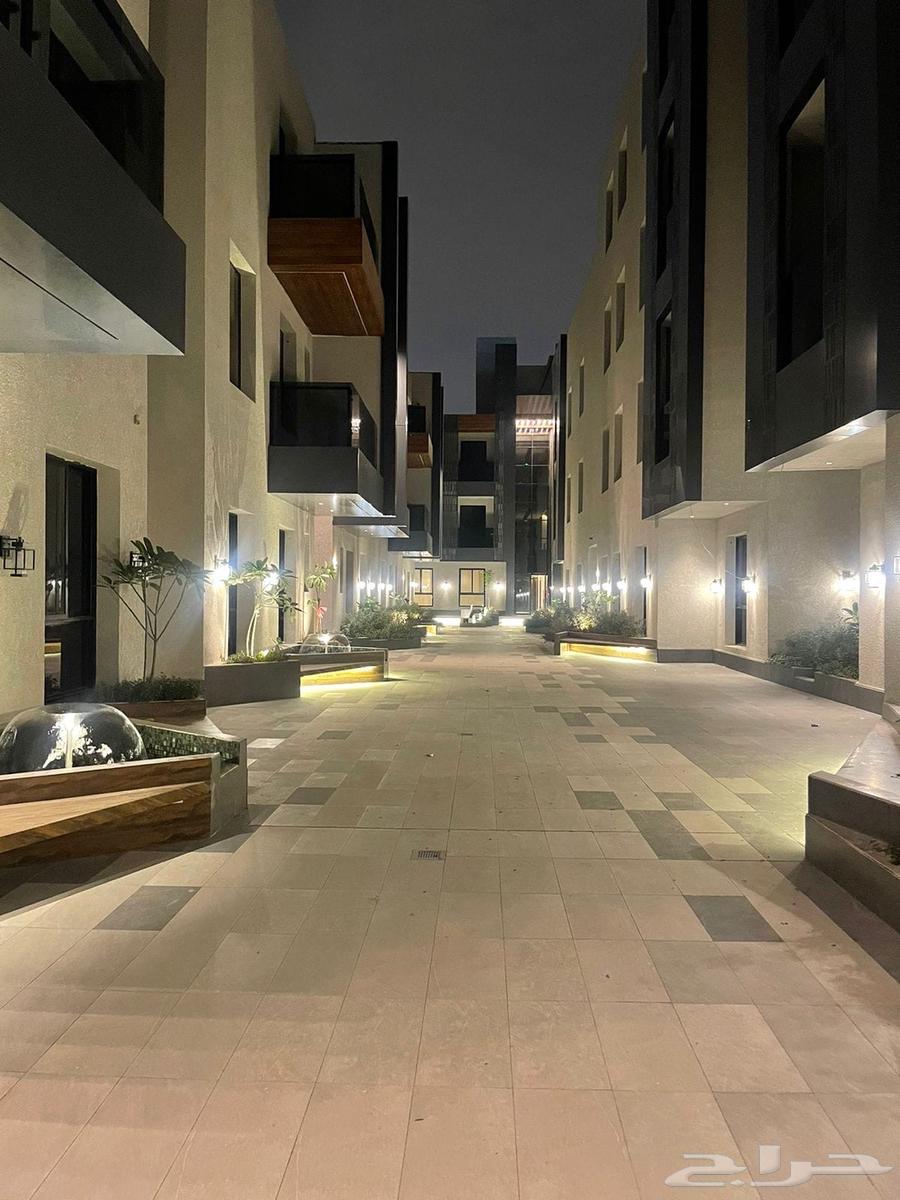 3 bedroom apartment in Al Rimal 7