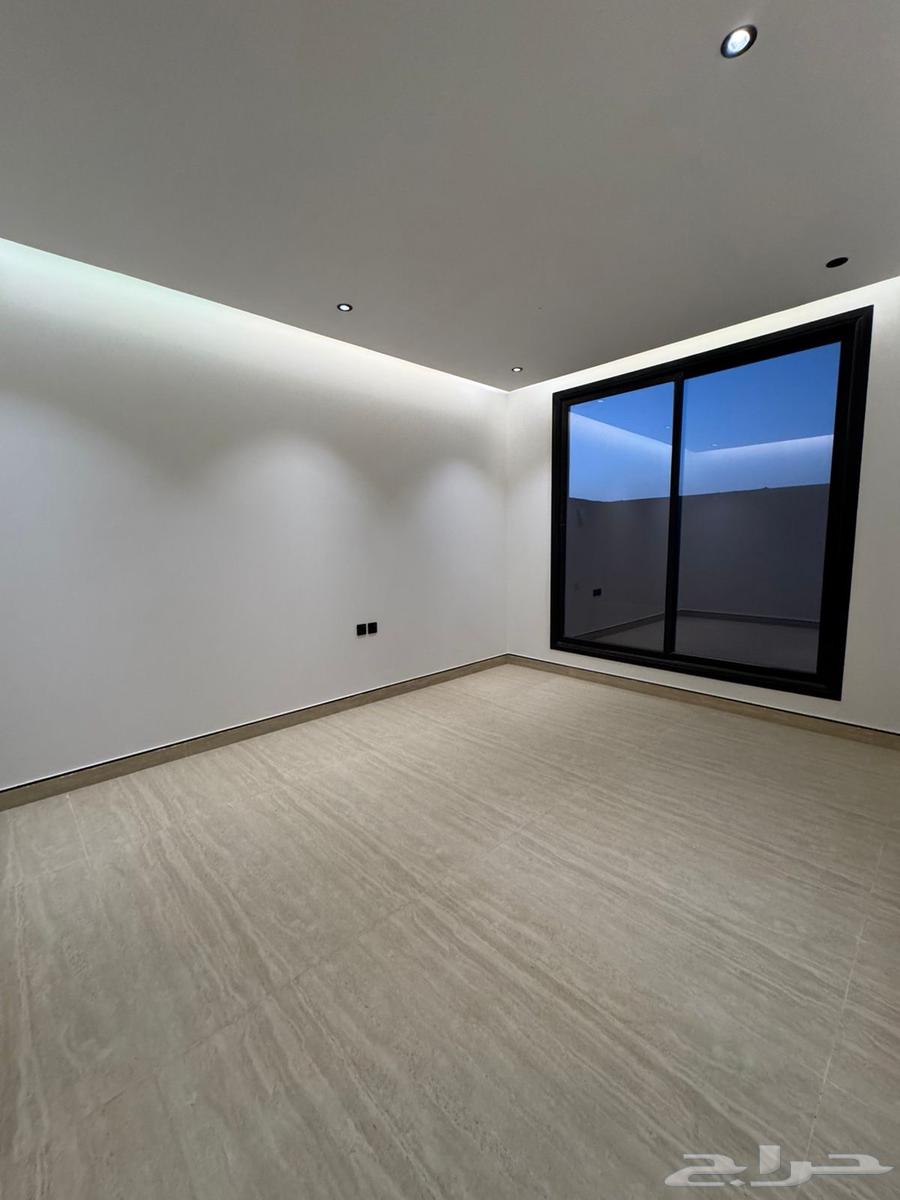 4 bedroom villa in Al Murjan 9