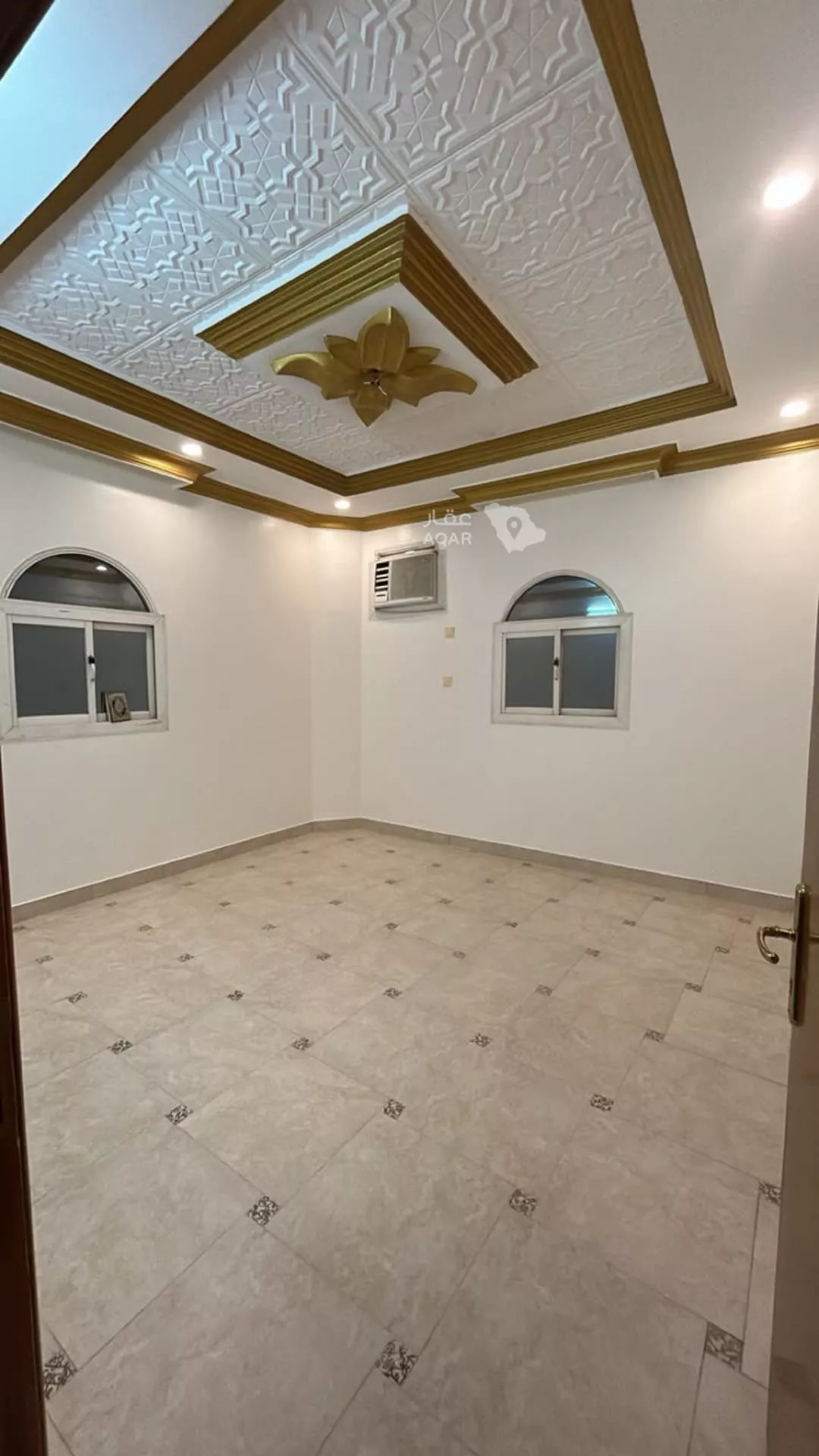 شقة في الربيع