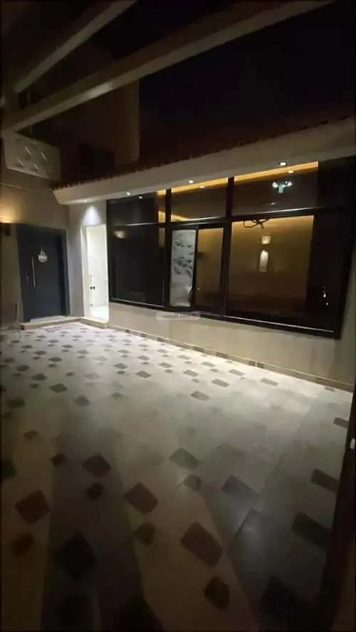 5 bedroom villa in Khuzam, Riyadh 7
