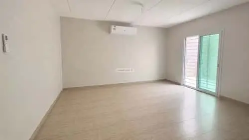 5 bedroom villa in Khuzam, Riyadh 5