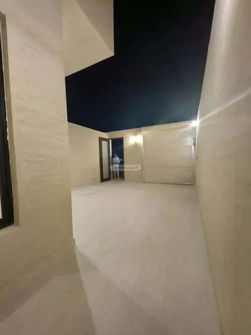 شقة 4 غرف في عكاظ، الرياض 13