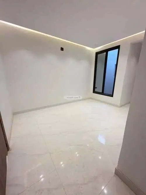 4 bedroom apartment in Al Bayan, Riyadh 4