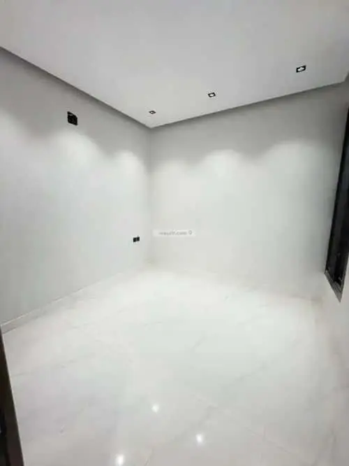 4 bedroom apartment in Al Bayan, Riyadh 9