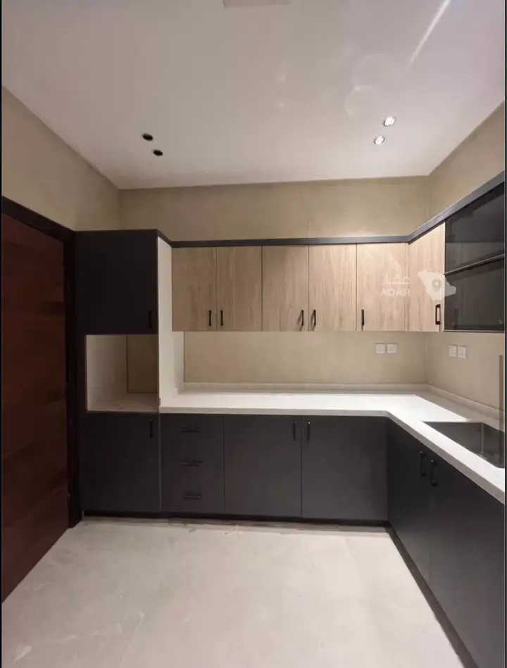 3 bedroom apartment in Al Faisaliyyah, Jeddah 4