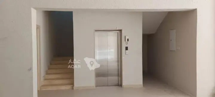 عقار 32 غرف في الثقبة، الخبر