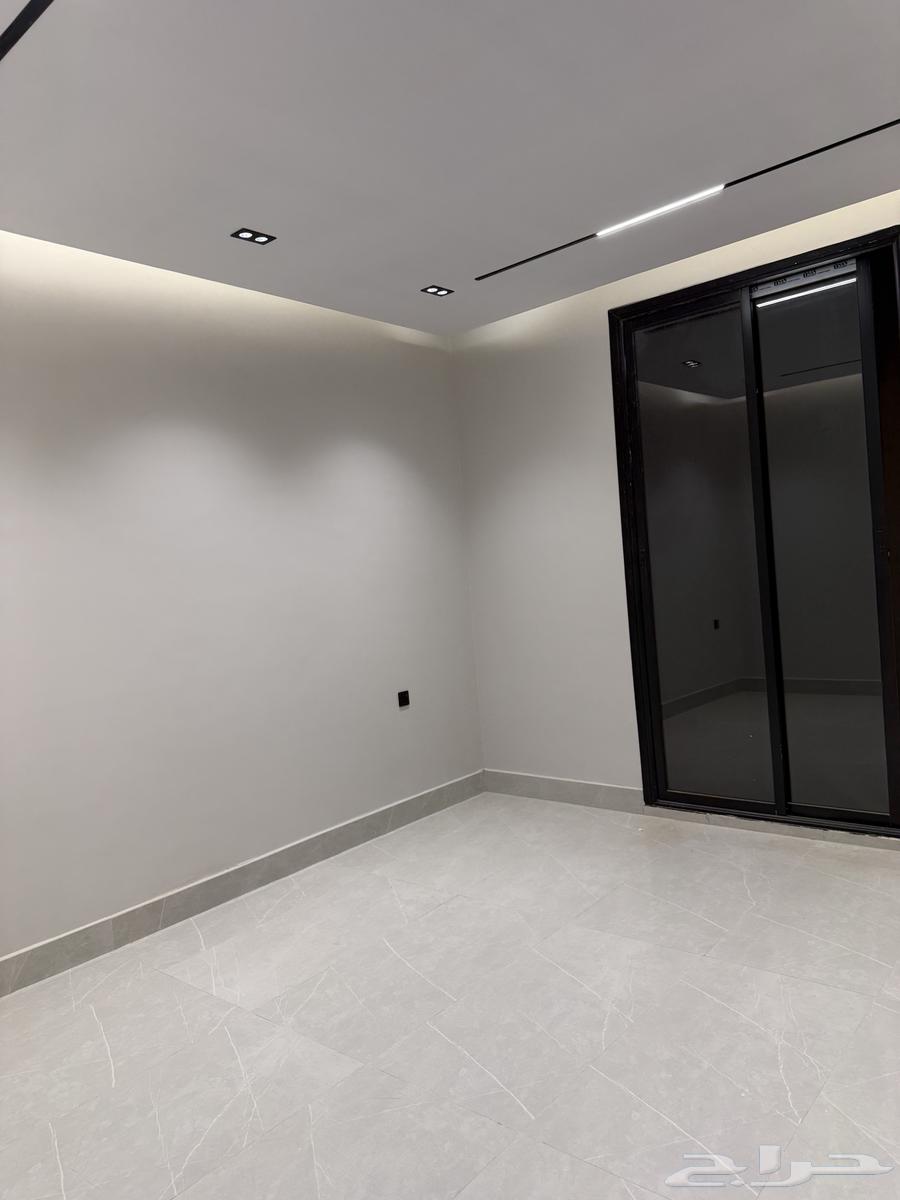 3 bedroom apartment in Al Janadriyah 5