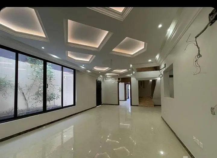 4 bedroom villa in Al Rabwa, Riyadh 9
