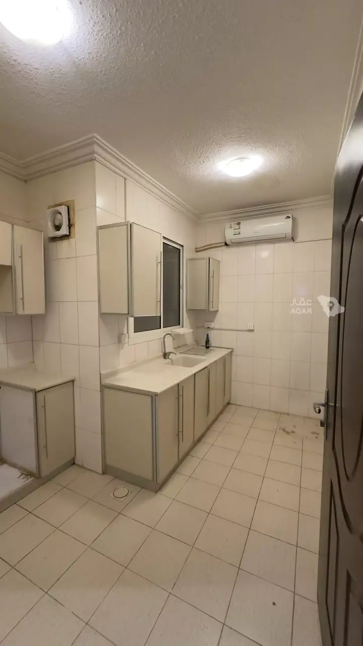 3 bedroom apartment in Al Malqa, Riyadh 8