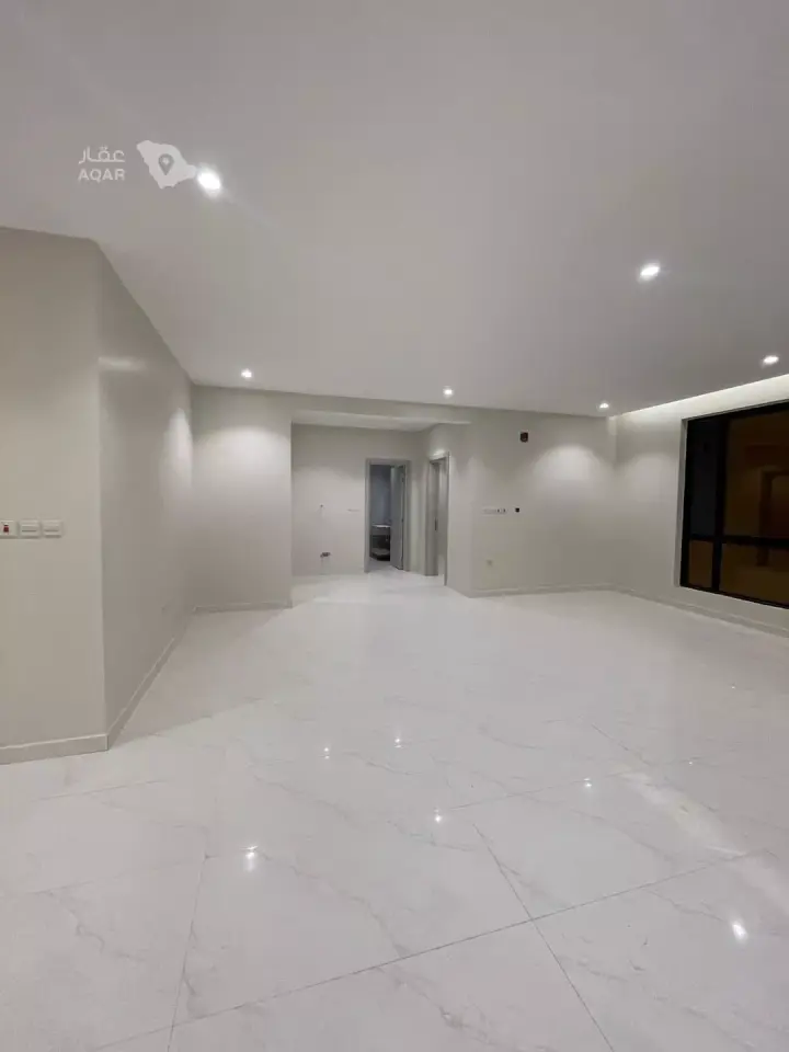 7 bedroom villa in Dhahrat Laban, Riyadh 29