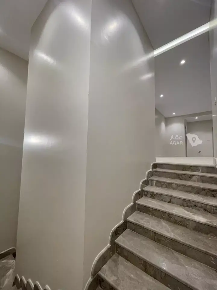 7 bedroom villa in Dhahrat Laban, Riyadh 19